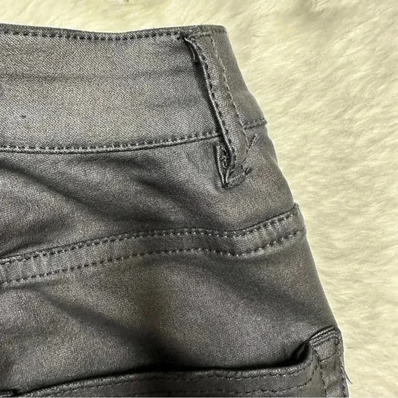 H&M Curvy Jeggings Ultra High Waist Ankle Black Coated Size 4 - Picture 16 of 16